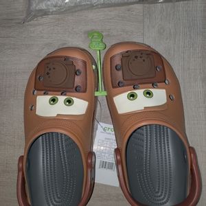 Cars Mater Croc Clogs (men’s size 5, women’s size 7)
